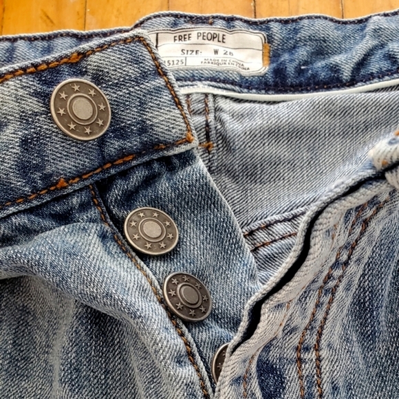 Free People Jean Shorts - Picture 4 of 7